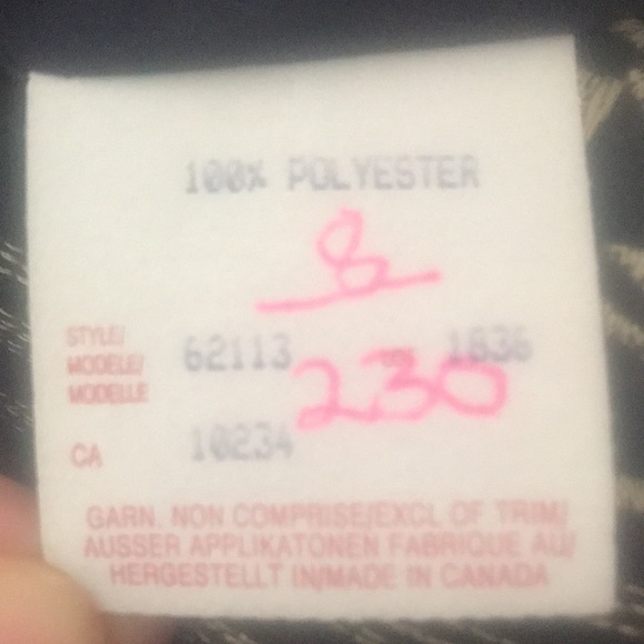 Classic tailored navy blazer with light pink silk piping, light weigh material - Picture 5 of 5